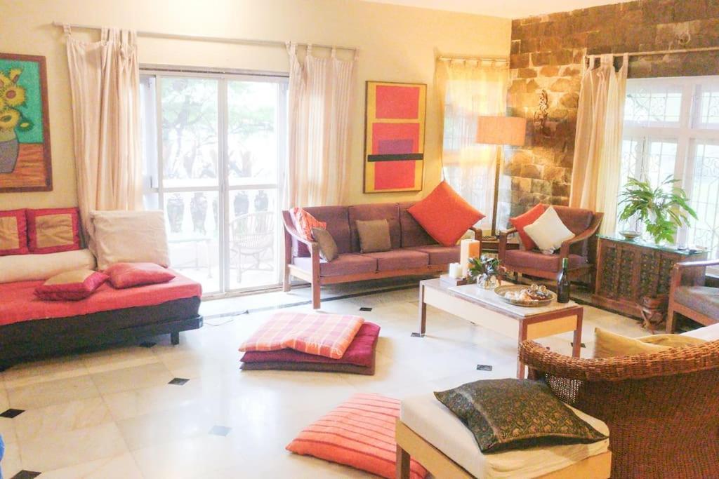 Lonavala Francis Villa Exclusive 4-Bedroom Family Retreat With Pool Buitenkant foto