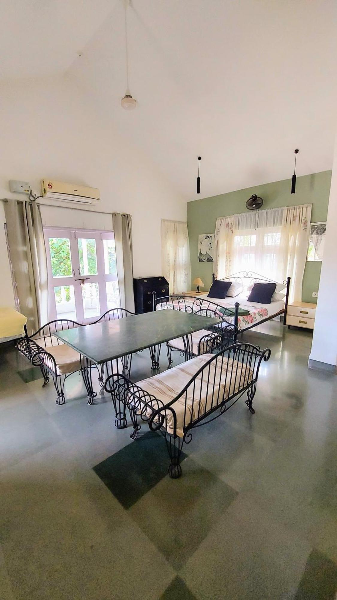 Lonavala Francis Villa Exclusive 4-Bedroom Family Retreat With Pool Buitenkant foto