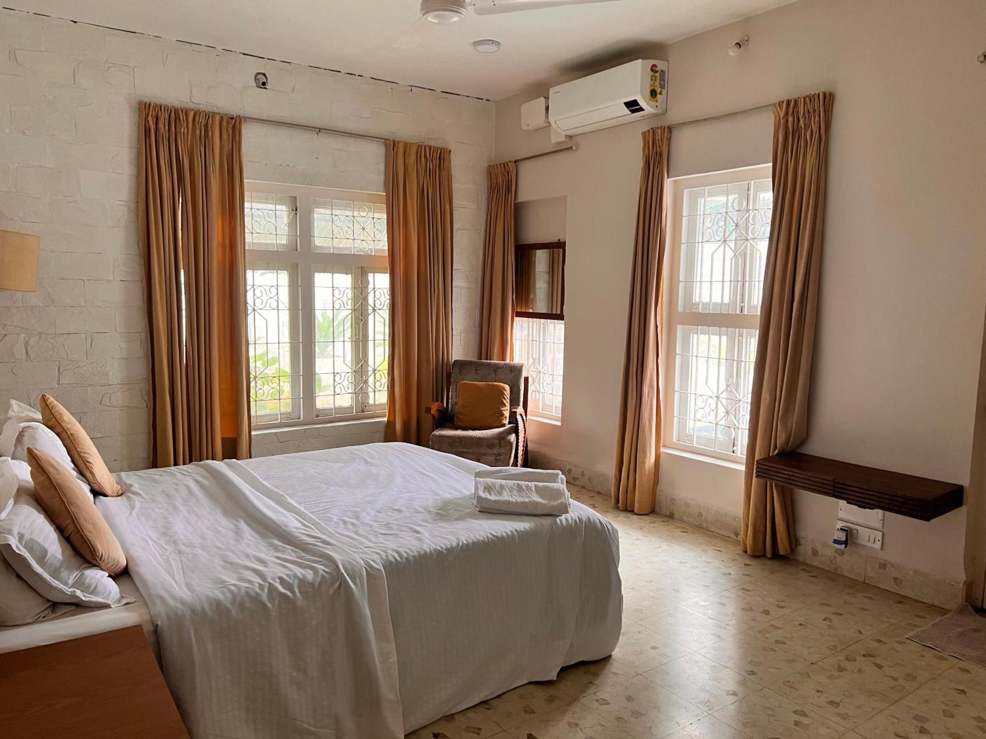 Lonavala Francis Villa Exclusive 4-Bedroom Family Retreat With Pool Buitenkant foto